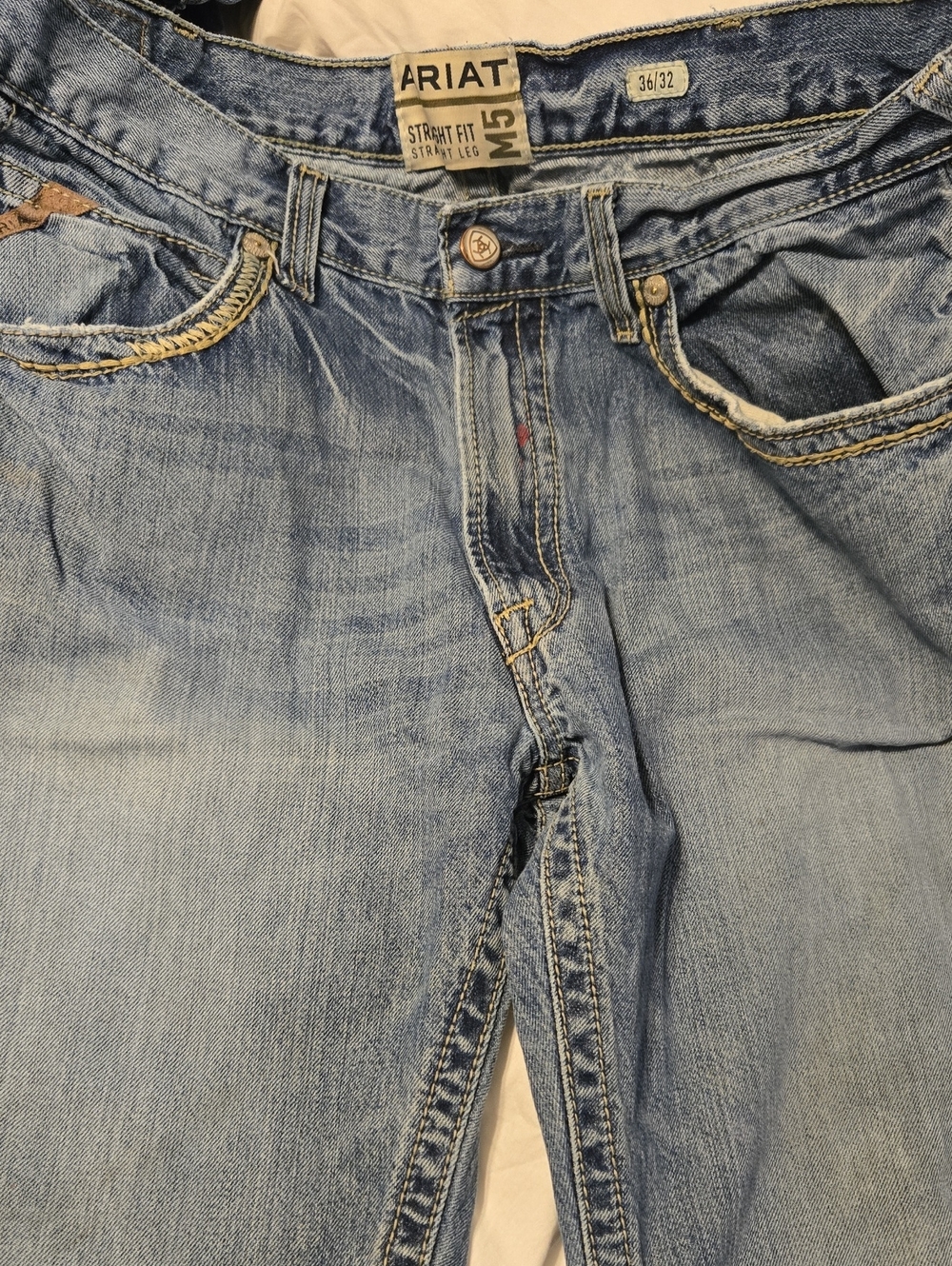 Ariat Men’s Light Blue Straight Fit Jeans